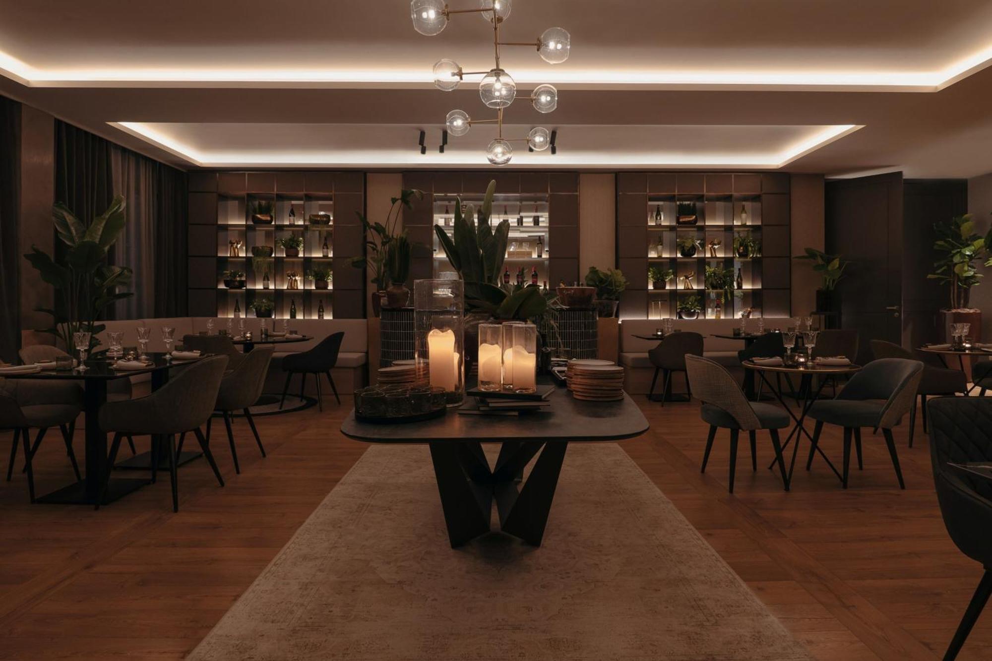 Hotel Arts Barcellona Esterno foto The interior of the restaurant