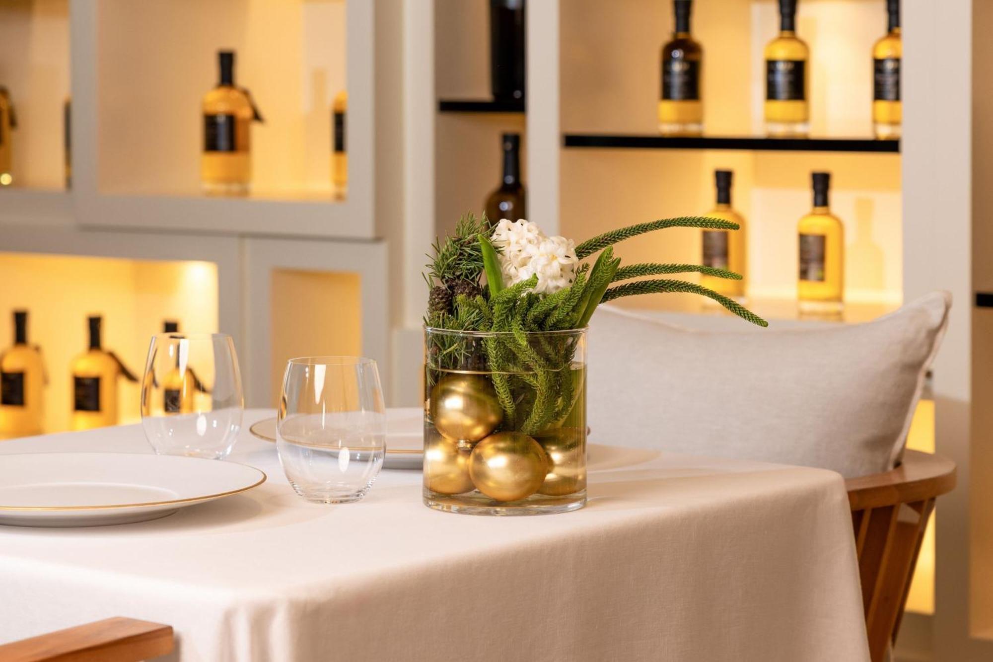 Hotel Arts Barcellona Esterno foto Restaurant "La Perruche"